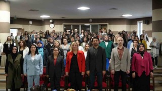 KBÜde Batı Karadeniz Ebeler Haftası sempozyumu düzenlendi