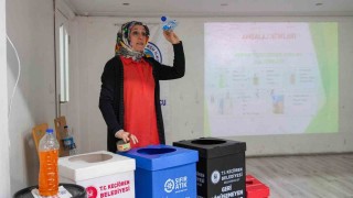 Keçiören’de Öğrencilere Geri Dönüşüm Eğitimi
