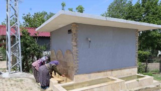 Kırsal mahallelere su deposu inşa ediliyor