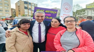 Kırşehir Beyazay Derneğinden Engelliler Haftası yürüyüşüne destek