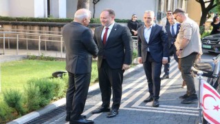 KKTC Cumhuriyet Meclisi Başkanı Öztürkler Diyarbakır Valiliğini ziyaret etti