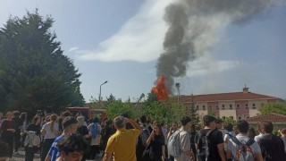 Kocaelide fen lisesi yanıyor, öğrenciler tahliye ediliyor