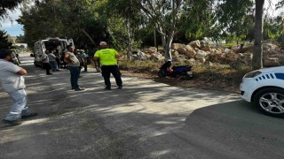 Kontrolden çıkan motosiklet devrildi, sürücü yaralandı