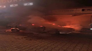 Konyada 4 araç kundaklandı