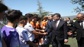Köprülüler Anadolu Lisesinde bahar şenliği