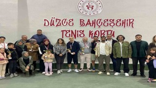 Kortların şampiyonu belli oldu