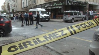 Küçükçekmecede akli dengesi yerinde olmayan şahıs polise saldırınca ayağından vurularak gözaltına alındı