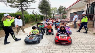 Kuluda anaokulu öğrencilerine trafik güvenliği eğitimi