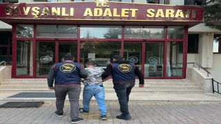 Kütahyada çocuğun cinsel istismarı suçundan aranan şahıs yakalandı