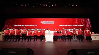 Kütahyalı Semra Tozaraydın Kızılayın yeni yönetimde