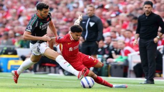 Liverpool ile Arsenal yenişemedi: 2-2