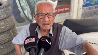 Mahsur kalan yaşlı adamı polisler sırtında taşıdı