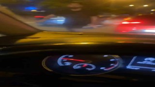 Maltepede yol verme tartışması: Önünü kesti, aracını yumrukladı