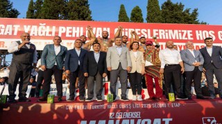 Manavgatta başpehlivan Kemeri Orhan Okulunun