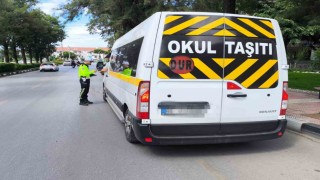 Manisada okul çevreleri ve servis araçlarına yönelik denetim