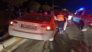 Mardinde otomobil refüje çıktı, sürücü yaralandı