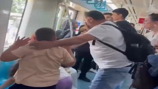 Marmaray’da Yer Kavgası: Burnu Kırıldı