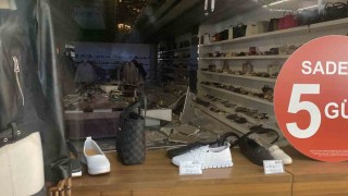 Mersin Forum AVMdeki iş yerinde asma cam tavan çöktü: 2 yaralı