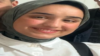 Mersinde feci kaza: Araçtan atlayan kız çocuğuna tır çarptı