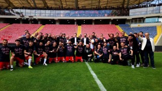 Milletvekili Hatipoğlu: Tarih yazdınız, Eskişehirsporum!