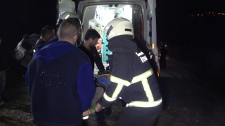 Minibüs şarampole yuvarlandı: 1 ölü, 4 yaralı