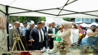 Mudanyanın kadınları hünerlerini sergiledi