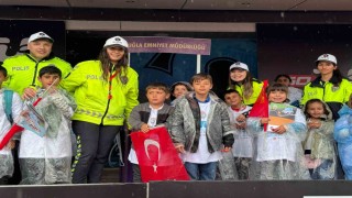Muğla emniyetinden Kraliçe Etapta trafik farkındalığı etkinliği