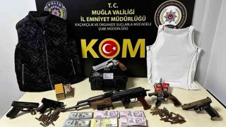 Muğlada Özel Harekat ekiplerinden Drone destekli lüks villaya operasyon
