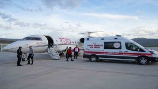 Muşta uçak ambulans 7 aylık bebek için havalandı