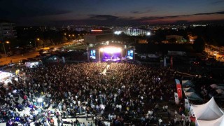 Nilüferde Karadeniz Festivali coşkusu