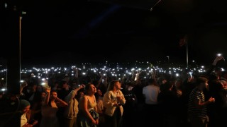Öğrenciler konserle stres attı