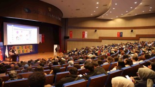 Öğretmence eğlence renkli anlara sahne oldu