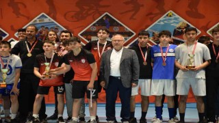 Okul Sporları futsal müsabakaları sona erdi