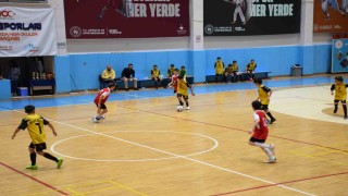 Okul Sporları futsal müsabakaları tamamlandı