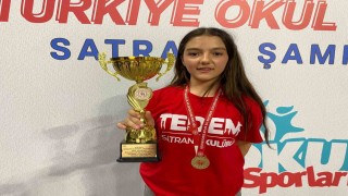 Okul Sporları Türkiye Satranç Şampiyonasında ödüller sahiplerini buldu