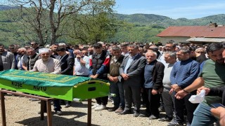 Orduda denizde boğularak hayatını kaybeden lise öğrencisi toprağa verildi