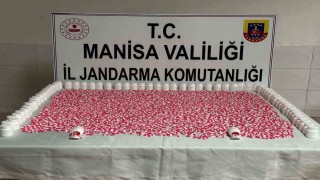 Ormanlık alanda saklanan uyuşturucuları jandarma buldu