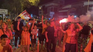 Osmaniye’de Taraftarlar 25. Şampiyonluğu Kutladı