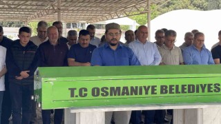Osmaniyede kocası tarafından öldürülen kadın gözyaşları arasında toprağa verildi