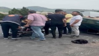 Osmaniyede tıra arkadan çarpan otomobil takla attı: 2 kişi yaralandı