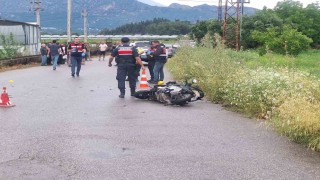 Otomobil ile motosikletin çarpıştığı kazada 1 kişi hayatını kaybetti