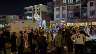 Otomobilin çarpıp kaçtığı 2 yaya ağır yaralandı