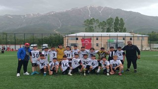 Özalp Gençlikspor U12 Futbol Takımı şampiyon oldu
