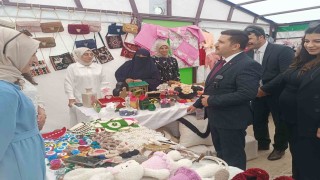Özalpte yılsonu sergisi