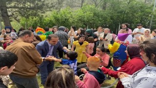 Özel bireyler kendileri çin düzenlenen şenlikte doyasıya eğlendi