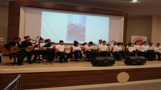 Özel bireyler, verdikleri konserle büyük alkış topladı