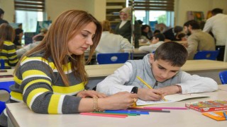 Özel Çocukların hayali tuvalleri renklendirdi
