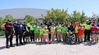 Özel çocukların Polis olma hayali gerçek oldu