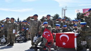 Özel gençler vatani görevlerini yerine getirdi