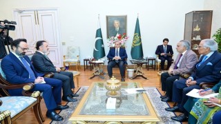 Pakistan Başbakanı Şerif, Türkiyenin İslamabad Büyükelçisi Neziroğlu ile görüştü